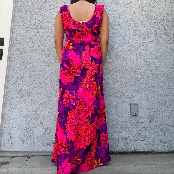 1970s Pink Purple and Orange Day-Glo Hawaiian Maxi Dress - Picture 5 of 6